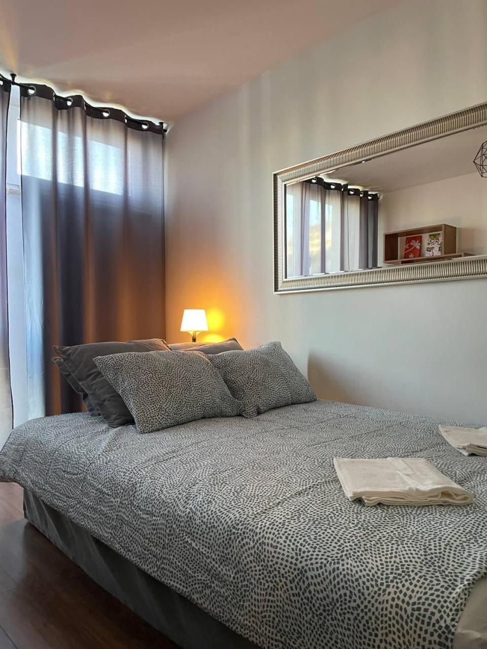 Halby Rooms Grzybowska 5 Warschau Exterior foto